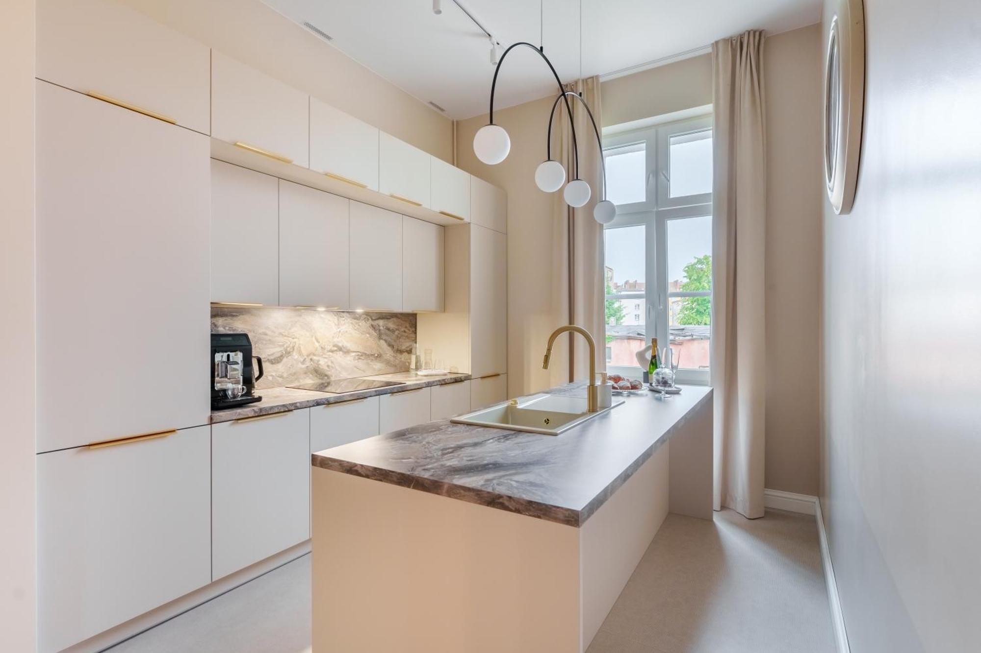 Lighthouse - Pomorska 5 Apartment